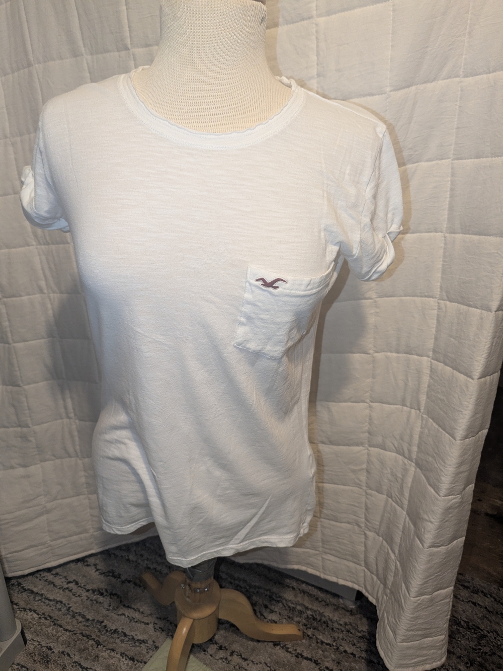 Hollister Men's White Pocket Tee